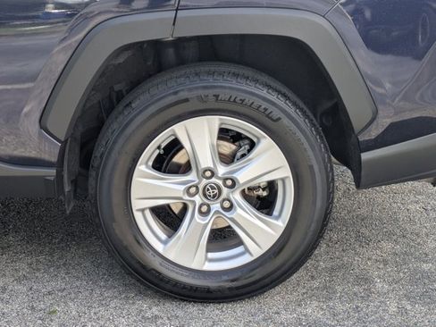 Used 2020 Toyota RAV4 XLE image 21