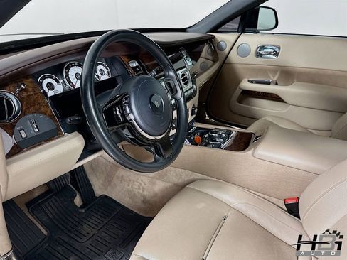 Used 2015 Rolls-Royce Wraith RWD image 10