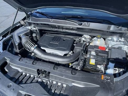 Used 2025 Chevrolet Blazer LT image 29