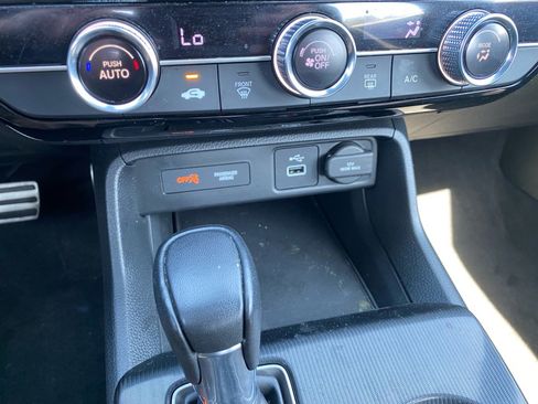 Used 2023 Honda Civic Sport image 22