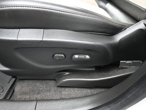 Used 2017 Buick Encore Preferred image 11