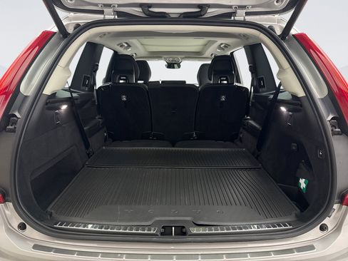 Used 2024 Volvo XC90 B6 Plus w/ Protection Package Premier image 19