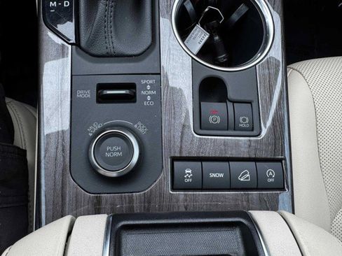 Used 2021 Toyota Highlander Platinum image 35