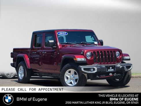 Used 2022 Jeep Gladiator Sport AWD/4WD image 1