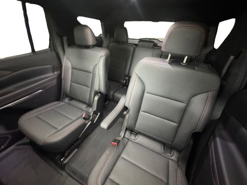 Used 2026 Chevrolet Traverse Z71 w/ Enhanced Driving Package AWD/4WD image 15