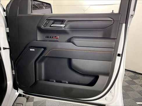 Certified 2023 GMC Sierra 1500 AT4 w/ AT4 Premium Package image 21