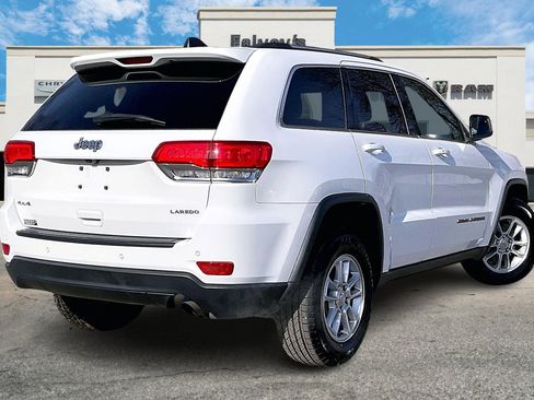 Used 2019 Jeep Grand Cherokee Laredo w/ Security & Convenience Group image 2