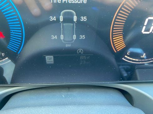 New 2026 Hyundai Tucson SE image 33