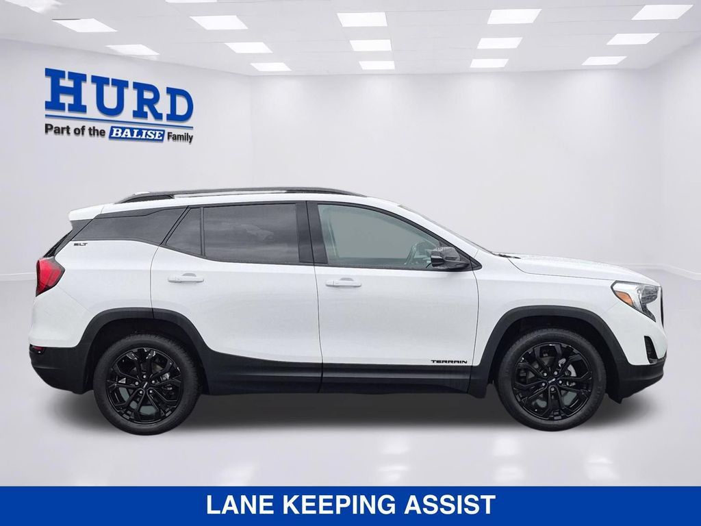 Used 2021 GMC Terrain SLT w/ Infotainment Package II AWD/4WD image 2