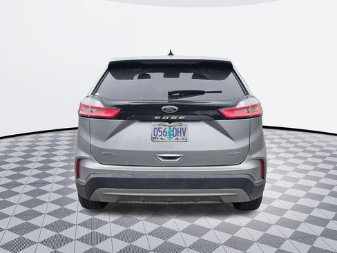 Used 2024 Ford Edge SEL image 5