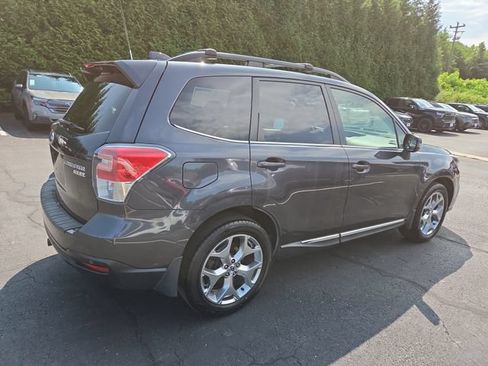 Used 2017 Subaru Forester 2.5i Touring AWD/4WD image 7