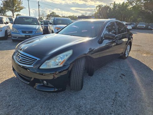 Used 2013 INFINITI G37 Journey w/ Premium Pkg RWD image 3