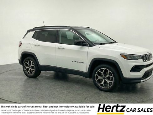 Used 2025 Jeep Compass Limited image 1