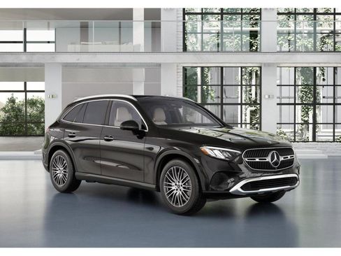 New 2026 Mercedes-Benz GLC 300 image 11