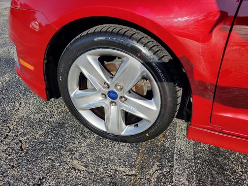 Used 2010 Ford Fusion Sport FWD image 14