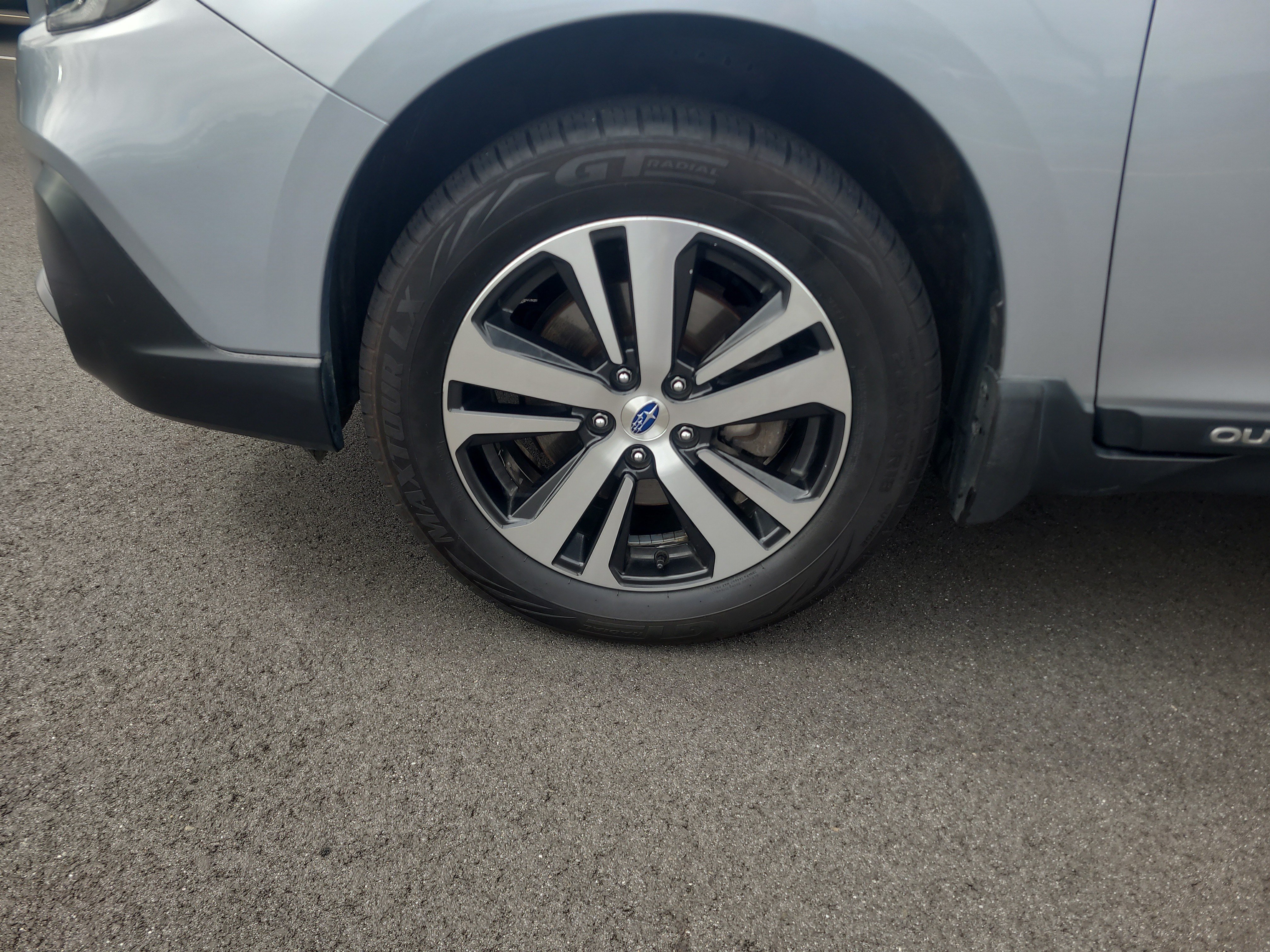 Used 2019 Subaru Outback 2.5i Limited w/ Popular Package #2 AWD/4WD image 9
