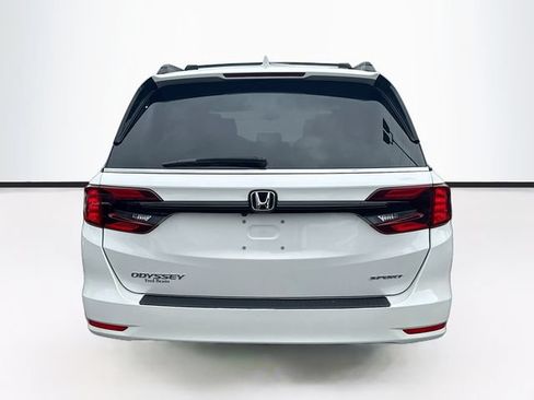 Certified 2023 Honda Odyssey Sport image 7