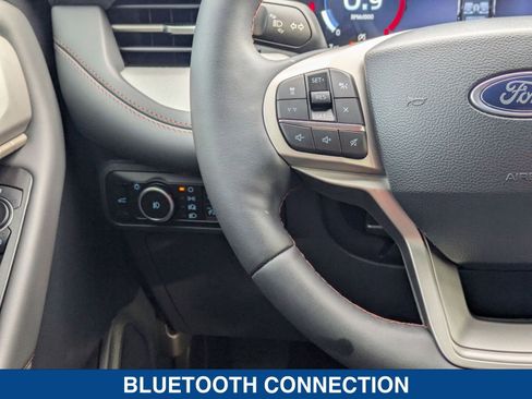 New 2025 Ford Explorer Active w/ Active Comfort Package image 24