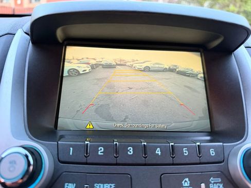 Used 2017 Chevrolet Equinox LT w/ Convenience Package FWD image 23