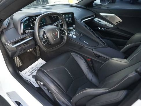 Used 2023 Chevrolet Corvette Stingray Preferred Cpe w/ Z51 Performance Package RWD image 8