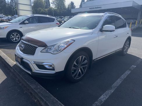 Used 2017 INFINITI QX50 2WD w/ Deluxe Touring Package image 1