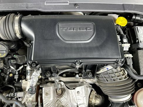 Used 2025 Jeep Compass Trailhawk AWD/4WD image 31