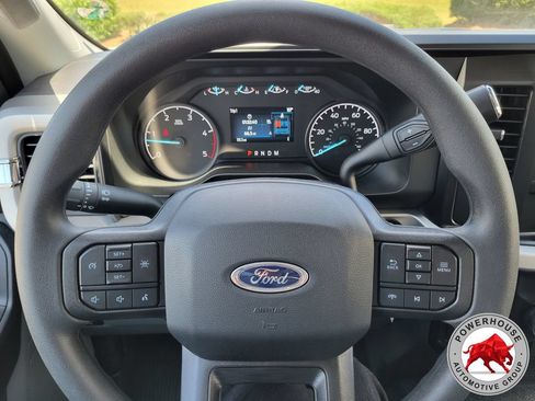 New 2026 Ford F450 XL w/ XL Chrome Package RWD image 32