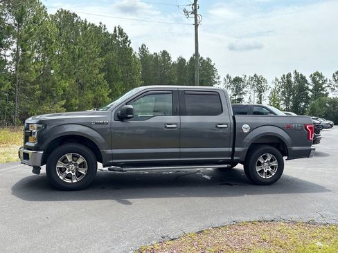 Used 2016 Ford F150 XLT w/ Equipment Group 301A Mid AWD/4WD image 19