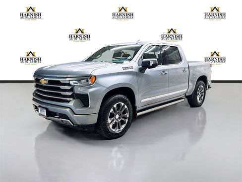 Used 2024 Chevrolet Silverado 1500 High Country w/ Technology Package image 1
