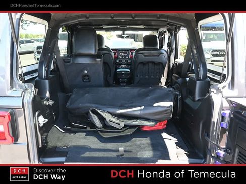 Used 2020 Jeep Wrangler Unlimited Rubicon AWD/4WD image 23