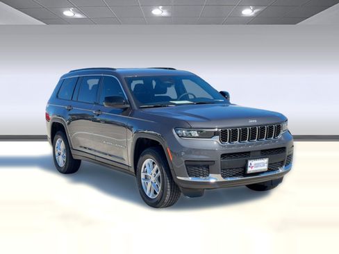 New 2026 Jeep Grand Cherokee L Laredo AWD/4WD image 7
