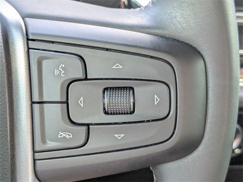 Used 2024 GMC Sierra 1500 Elevation image 25