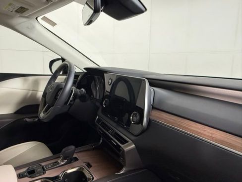 Used 2023 Lexus RX 350 Premium w/ Accessory Package image 39