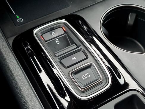 Certified 2024 Honda Pilot EX-L image 8