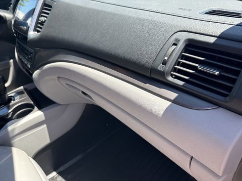 Used 2016 Honda Pilot EX-L image 31