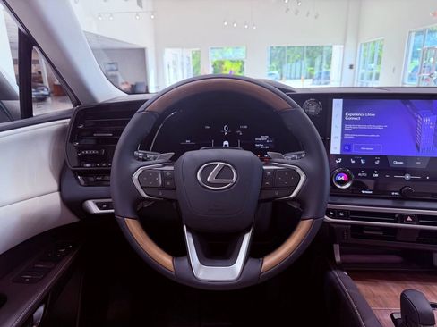 Certified 2025 Lexus RX 350 Premium Plus w/ Convenience Package AWD/4WD image 21