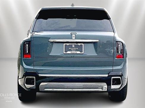 New 2026 Rolls-Royce Cullinan image 4