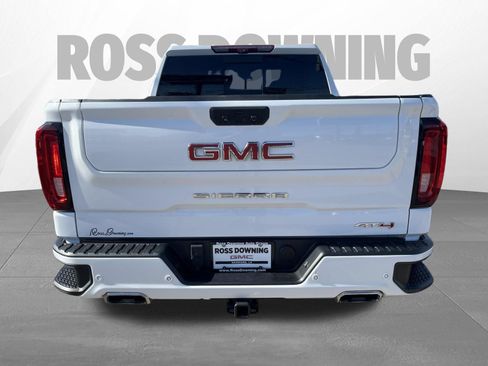 Used 2024 GMC Sierra 1500 AT4 w/ Technology Package AWD/4WD image 5