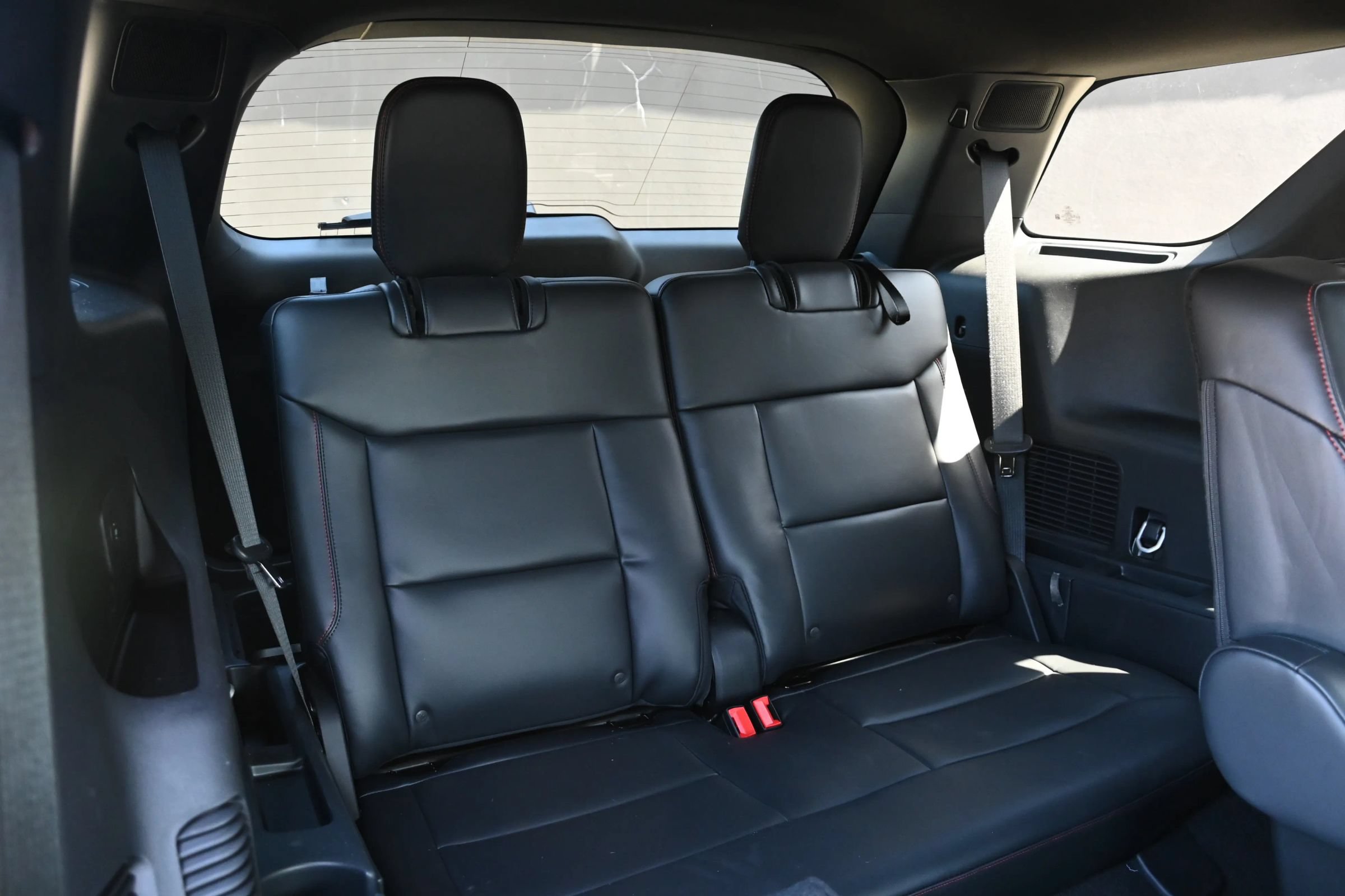 Used 2025 Ford Explorer ST-Line AWD/4WD image 21