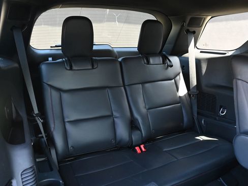 Used 2025 Ford Explorer ST-Line image 21