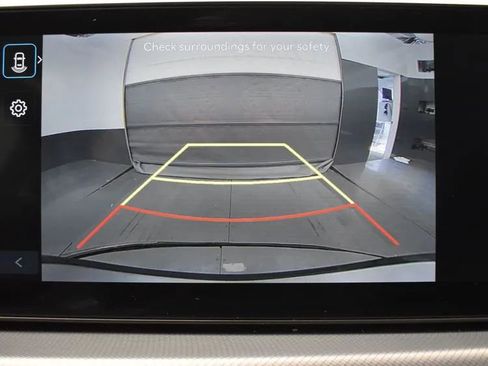 Used 2025 Hyundai Sonata SEL FWD image 30