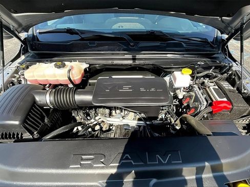 Used 2022 RAM 1500 Big Horn image 10