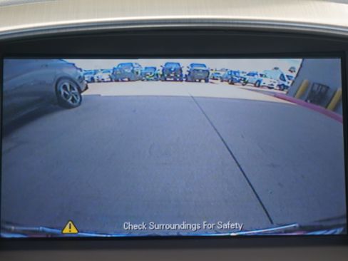 Used 2013 Buick Verano Convenience FWD image 17
