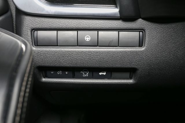 Used 2023 Nissan Rogue SL w/ SL Premium Package AWD/4WD image 35