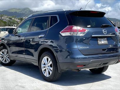 Used 2016 Nissan Rogue SV