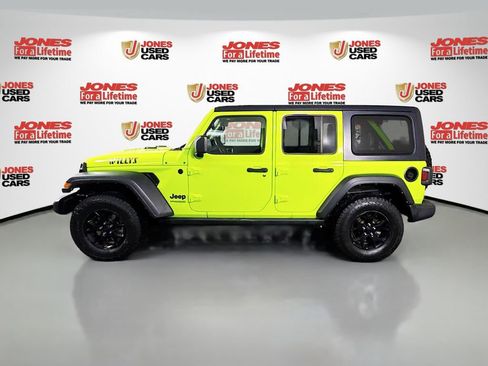 Used 2021 Jeep Wrangler Unlimited Sport image 13