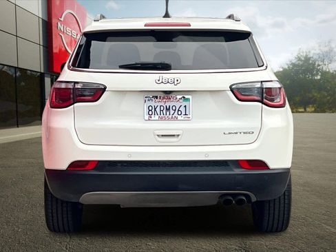 Used 2018 Jeep Compass Limited w/ Navigation Group image 8