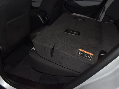 Used 2021 Chevrolet Equinox LT AWD/4WD image 18