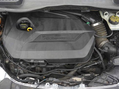 Used 2014 Ford Escape SE w/ Equipment Group 201A image 9