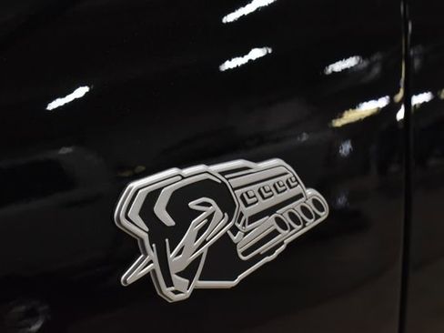 New 2026 RAM 1500 4x4 Crew Cab image 33